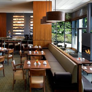 Cypress Lounge & Wine Bar - The Bellevue Collection