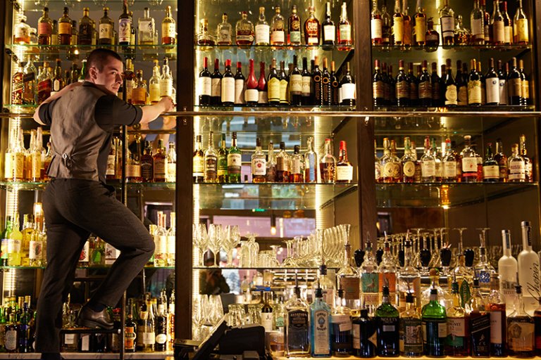 Central Bar