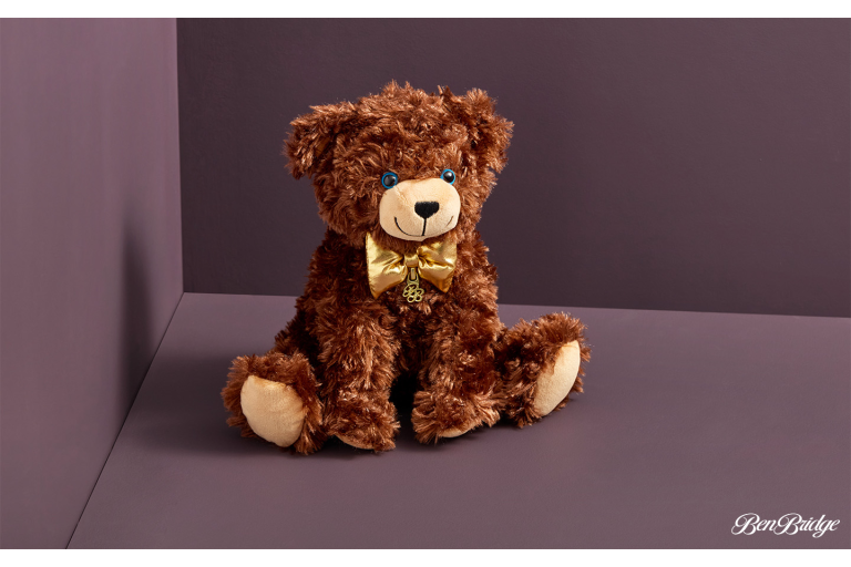 The 2025 Benny Bear is here! Our adorable limited-edition bear is free with your purchase of $180 or more.